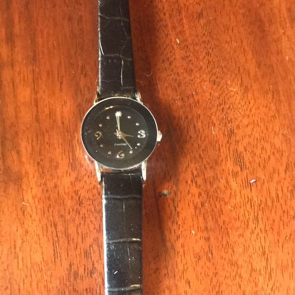 Avon diamond watch black - new battery - Picture 1 of 4